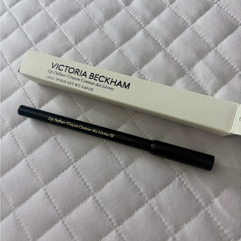Victoria Beckham Lip Definer - color 02